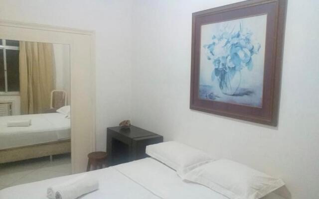 Marcolini - Lindo Apartamento Av. Atlântica