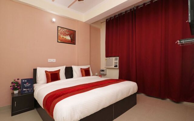 OYO 10032 Dwarka