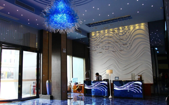 Shuiyue Nianhua Hotel