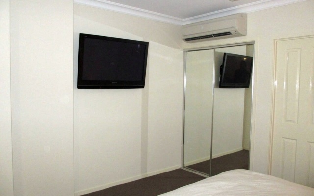 The Heritage Luxury Private Apartments – Guest Rooms – Port Douglas