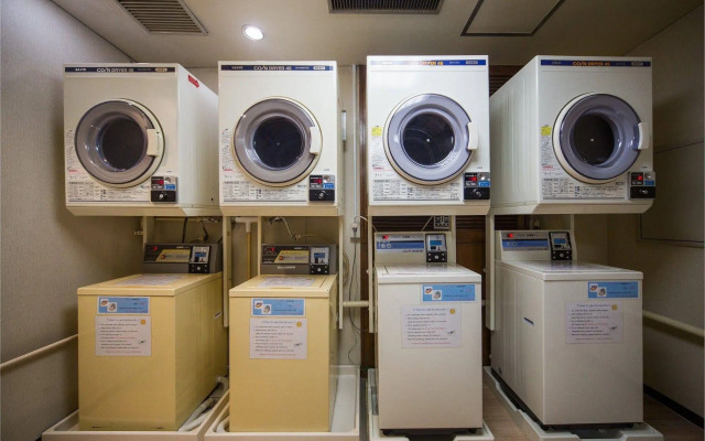 Capsule Inn Sapporo - Caters to men
