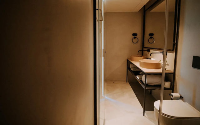 Exmo Hotel by Olivia