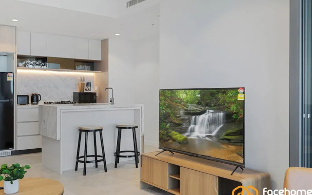 Facehome QWR