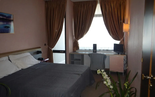 Dune Hotel & RTA Boschetto Holiday