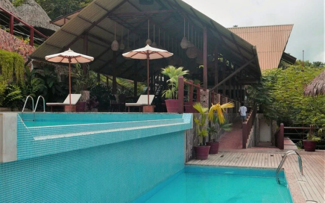 Sumaj Lagoon Lodge