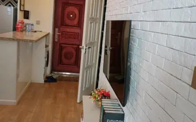 Zhuanghe Youjia Apartment
