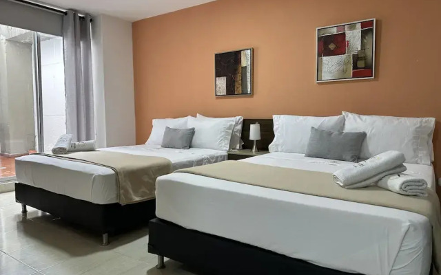 Laureles Guest House - LGH Hotel