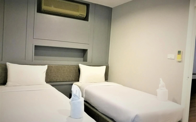 Boss Hotel