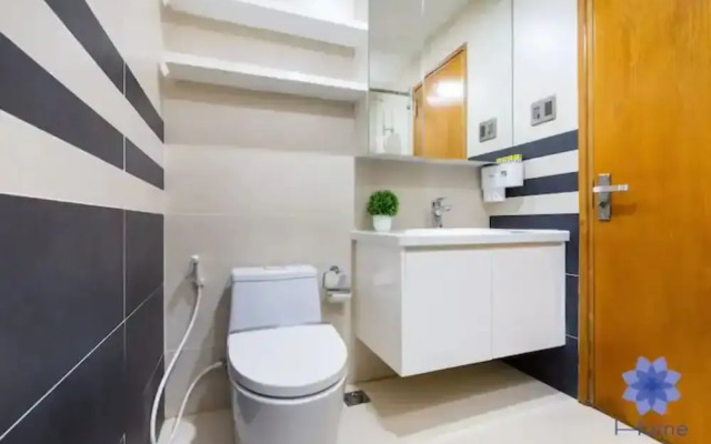 Elite Saigon - The Parkview near Airport