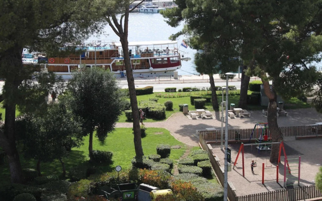 Hostel Petra Marina