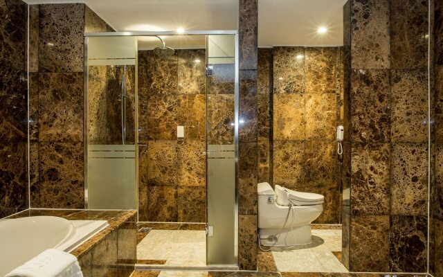 Grand Plaza Hotel Hanoi