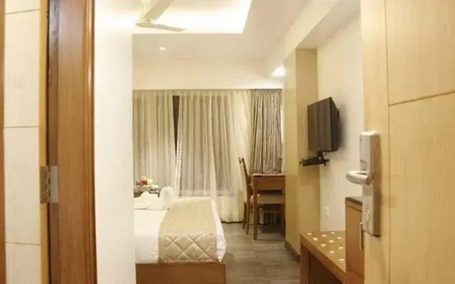 Akash Inn