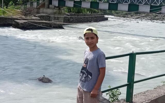 OYO 87696 Grand Inayat