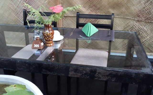 Sanjee'sHome & Lanka Ayurveda