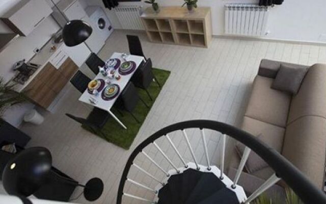 HomeHotels
