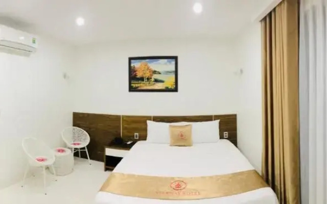 Starway Hotel