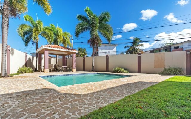 Cacique by Otium