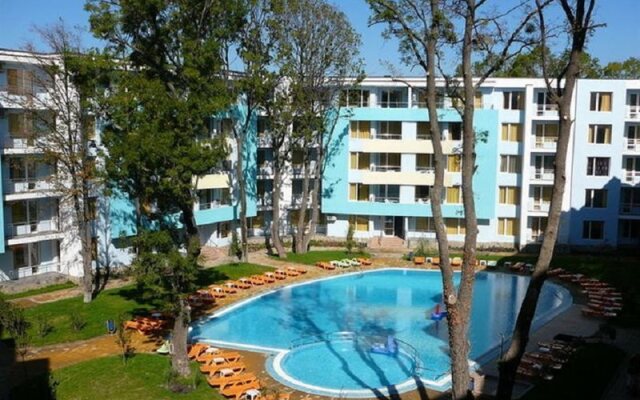 Yassen Apartments