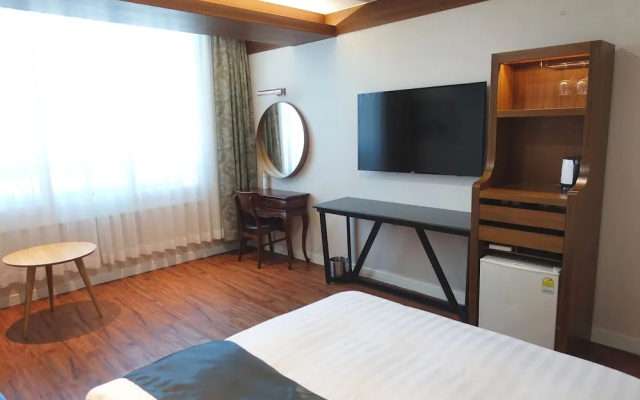 Prince Hotel