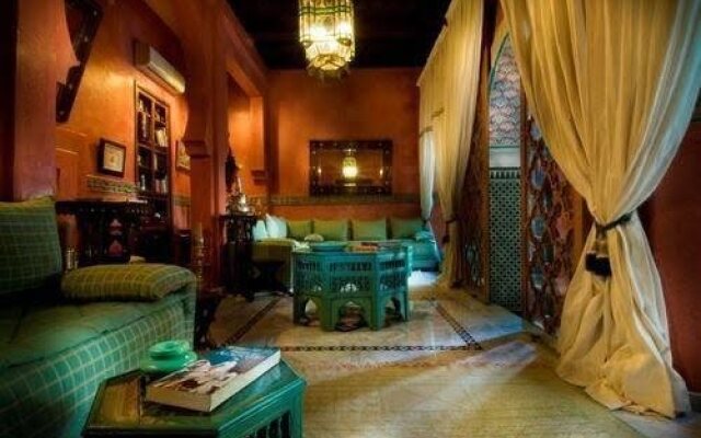 Riad Ravel