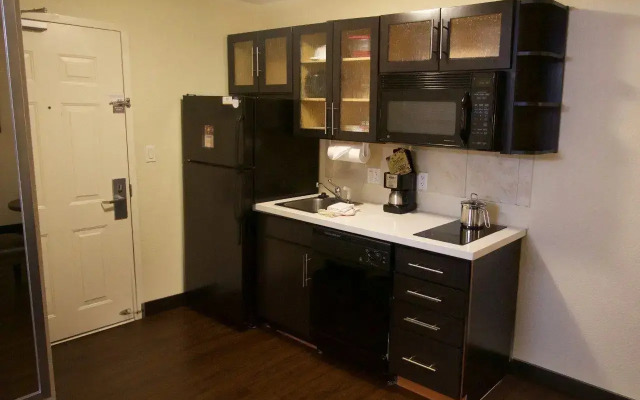 Candlewood Suites West Little Rock by IHG