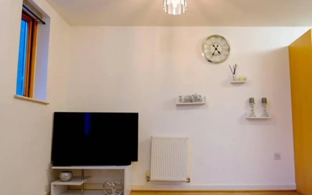 1 Bed - Sleeps 2 - 7 min Walk to Hackney Station