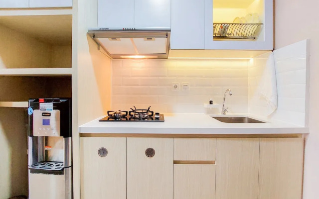 Well Furnished and Simply Studio Transpark Bintaro Apartment