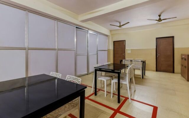 OYO 16642 Flagship Hotel Mahadev