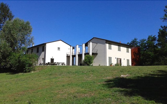 Cascina Monte Diviso - Hostel