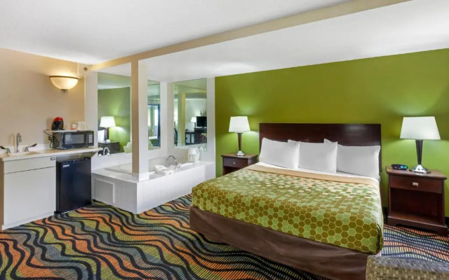 Riverview Inn & Suites of Oconto