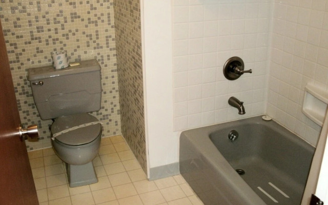 Budget Host Cloverland Motel