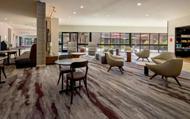 Holiday Inn Oxnard – Ventura by IHG