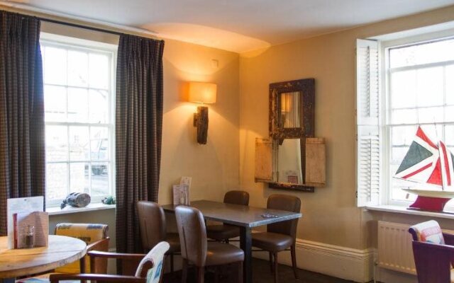 The Crown Hotel