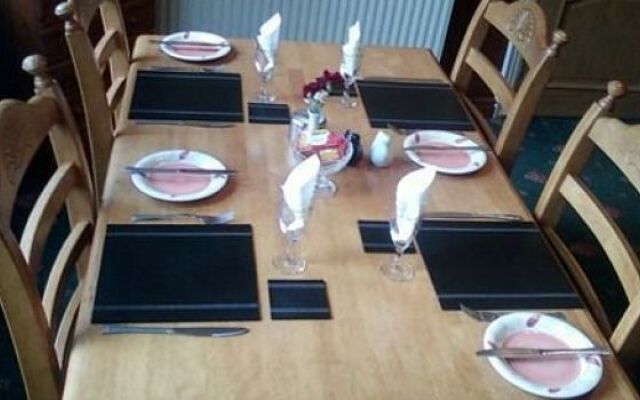 Bryn Coed Guest House
