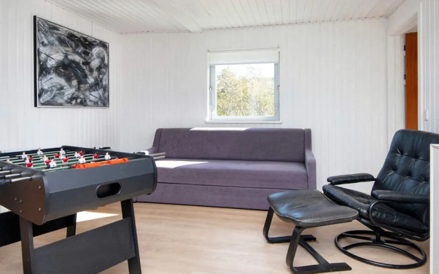 6 Person Holiday Home in Ebeltoft