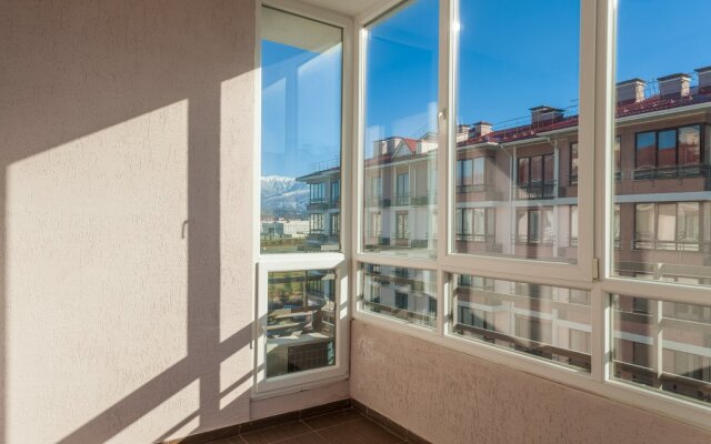 Deluxe Apartment with Olympic Park View in Chistye Prudy