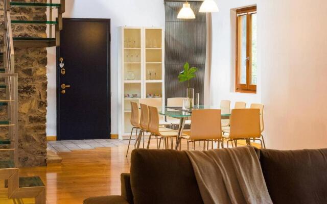 ALTIDO Spacious 2 BR Apt with Terrace in Cernobbio