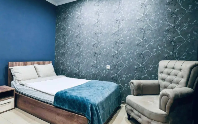 7 Rooms Hotel