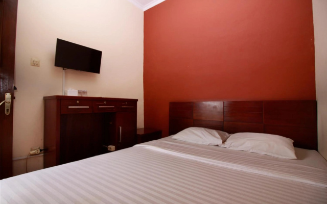 Fora Guest House Taman Lingkar – Guest Rooms – Bandung