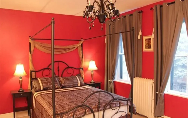 Toronto Vacation Home