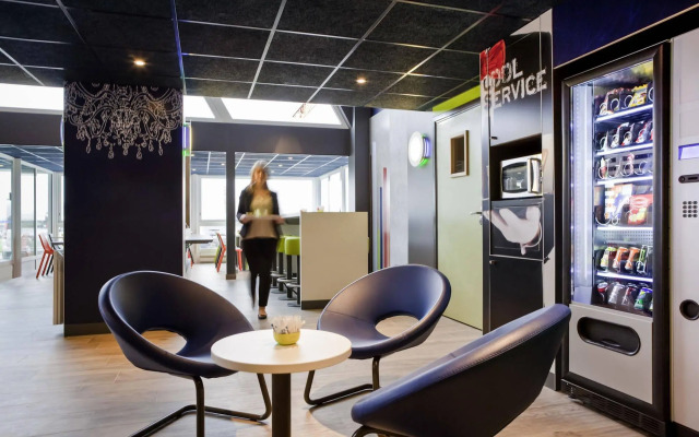 ibis budget Pontault Combault RN4 Marne la Vallée