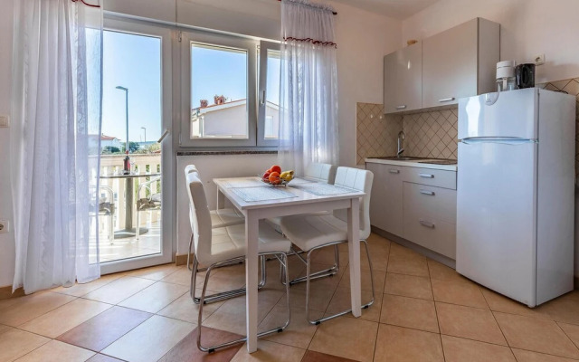 Amazing Apartment in Medulin With 1 Bedrooms and Wifi