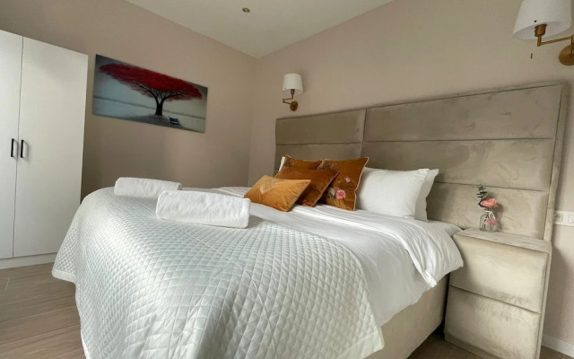 One Lux Stay near Antwerp Central