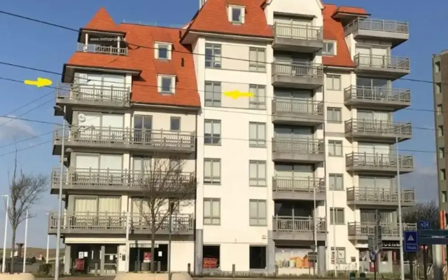 Apartment in Nieuwpoort Near Beach