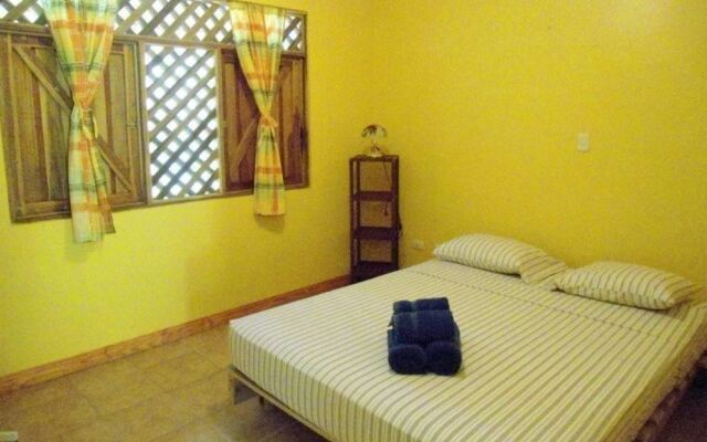 Las Casitas de Playa Negra