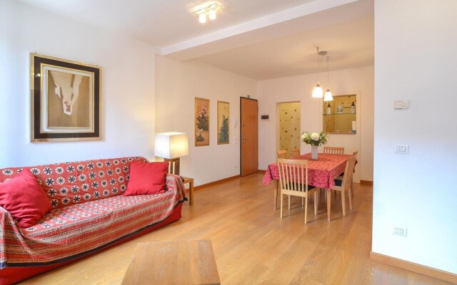 Stunning Apartment in Venezia With 2 Bedrooms and Wifi