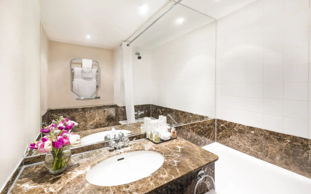 Millennium Hotel and Conference Centre Gloucester London