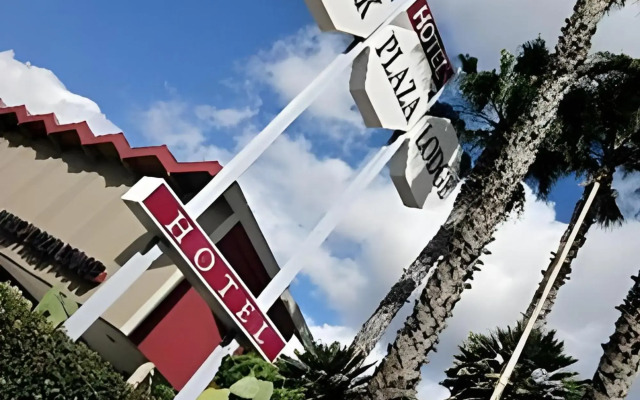 Park Plaza Lodge Hotel