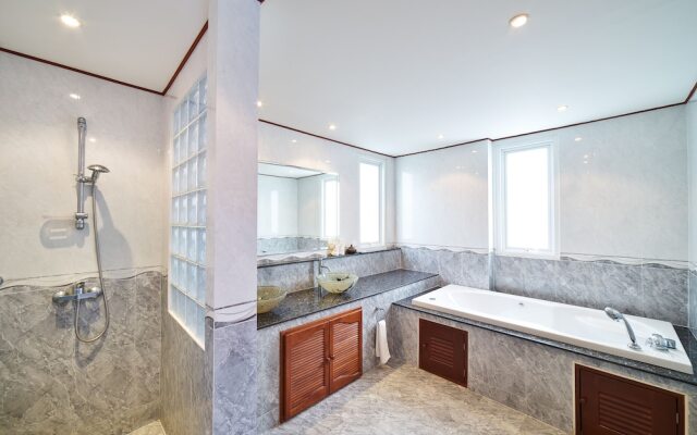 Surin Sabai Condominium 3 and Villas