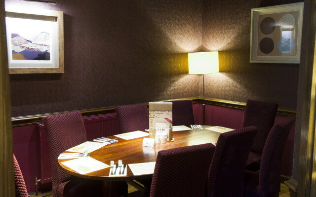 Premier Inn  Bradford South